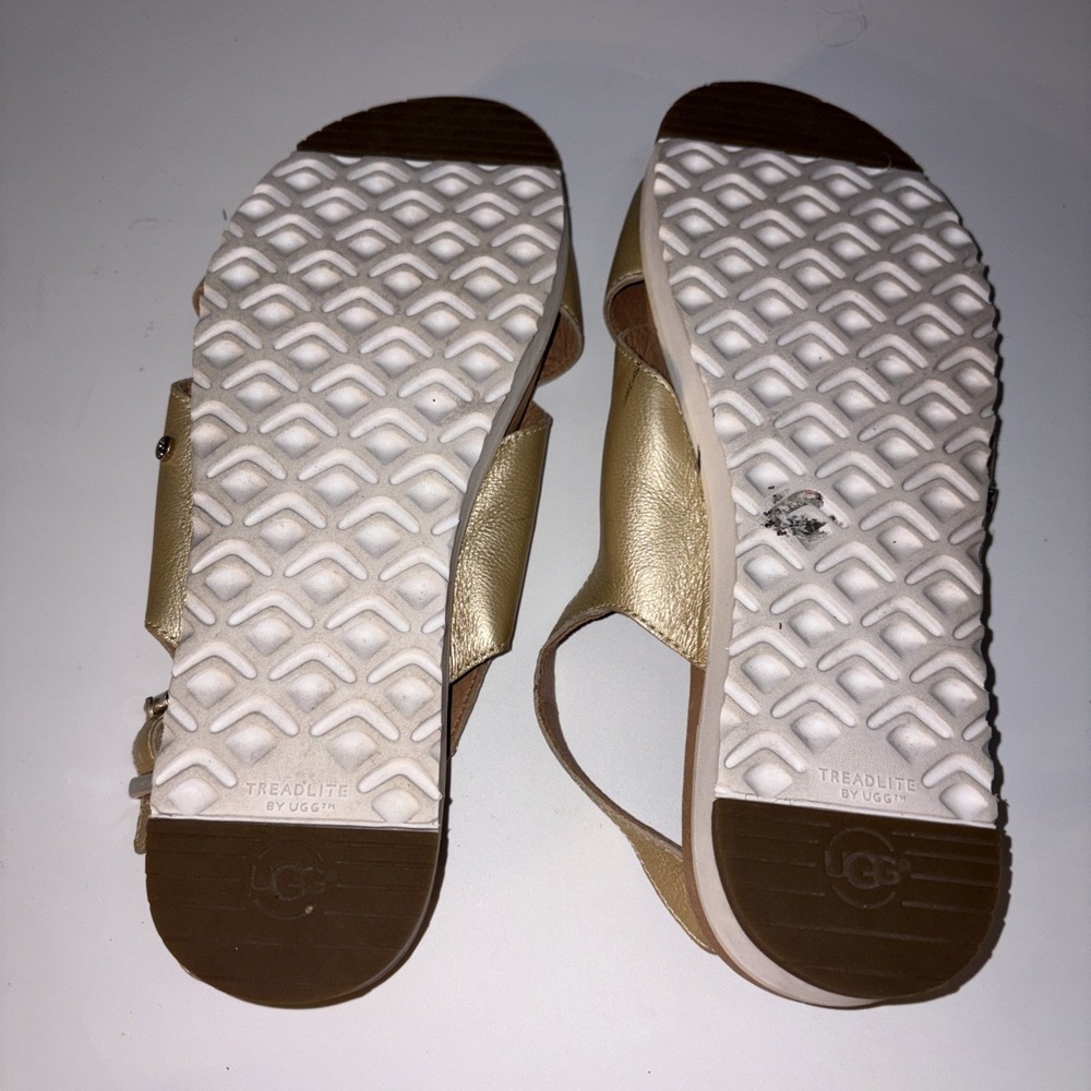 UGG Sandals Woman's Size 10 Kamile Gold Criss Cross Slingback Comfort - Picture 6 of 6